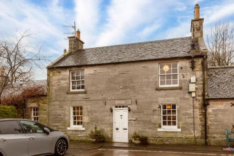 Raemartin Square, West Linton, EH46 3 bed semi