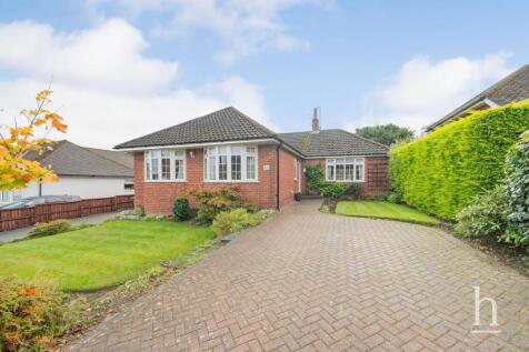 Kings Walk, Wirral CH48 3 bed detached bungalow for sale