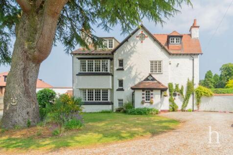 Mill Lane, Neston CH64 6 bed detached house for sale