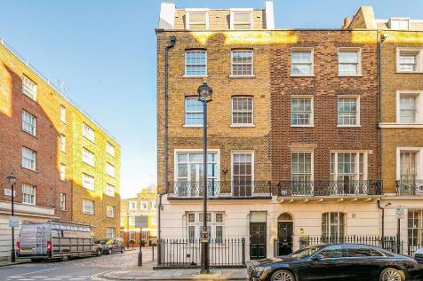 4 bedroom town house for sale