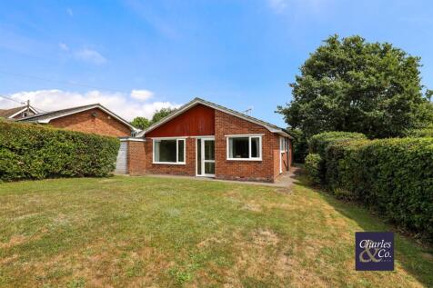 3 bedroom detached bungalow for sale