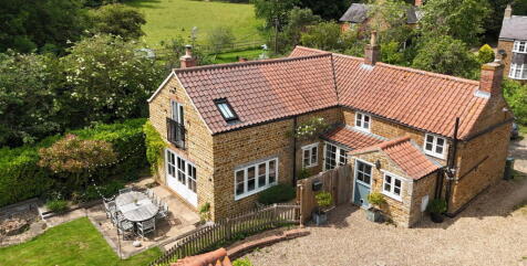 4 bedroom cottage for sale