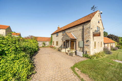 Holywell Road, Castle Bytham, Grantham 4 bed detached house for sale