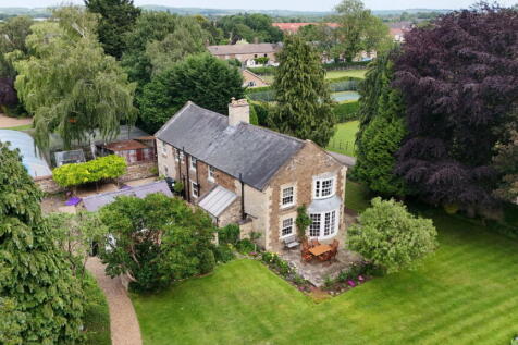 The Lodge, Barleythorpe, Oakham 5 bed country house for sale