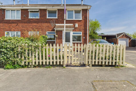 1 bedroom terraced house for sale