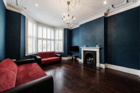 Fernhead Road, London, W9 2 bed flat for sale