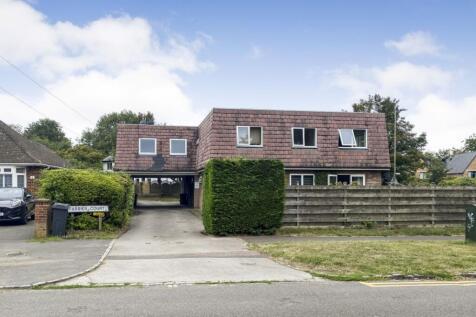 6 bedroom block of apartments for sale