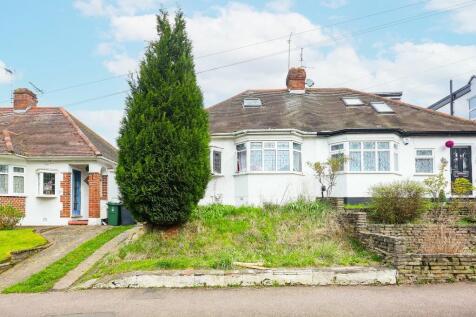 3 bedroom semi-detached bungalow for sale