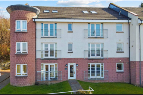 Greenock Road, Wemyss Bay PA18 2 bed flat for sale