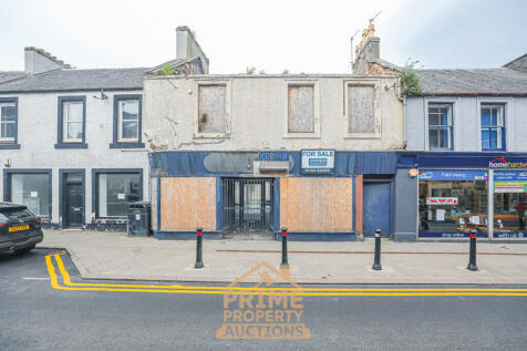 Studio flat for sale
