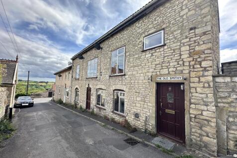 The Old Smithy, 1 Maggs Hill... 2 bed semi