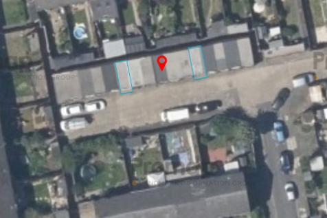 Markhams Chase, Basildon, Essex, SS15... Property for sale