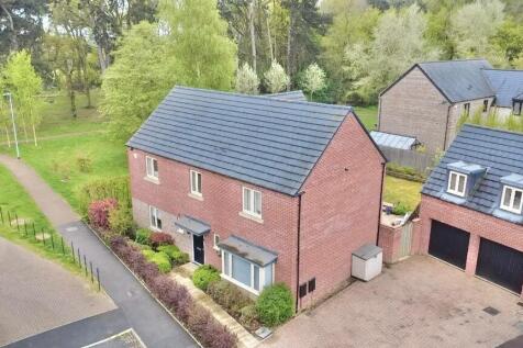 Jennings Close, St Crispin... 4 bed detached house for sale