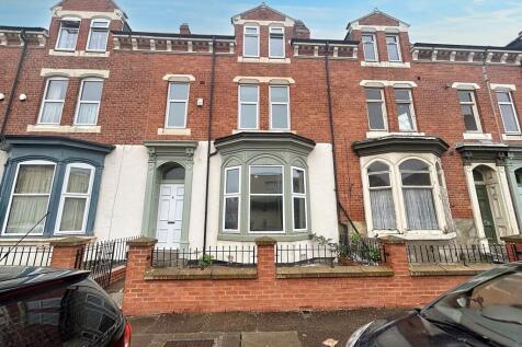 House of multiple occupation for sale