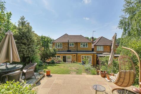 South Croydon CR2 4 bed detached house for sale
