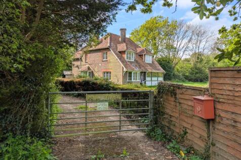 Poles Lane, Lowfield RH11 4 bed detached house for sale