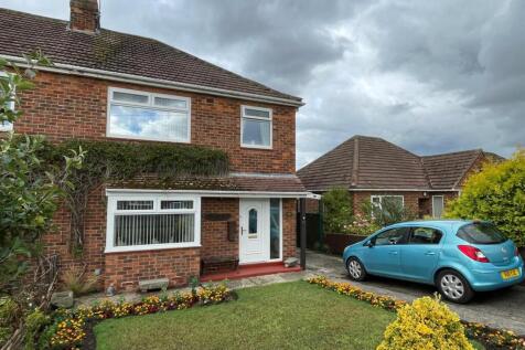 14 Millfield Avenue, Northallerton 3 bed semi