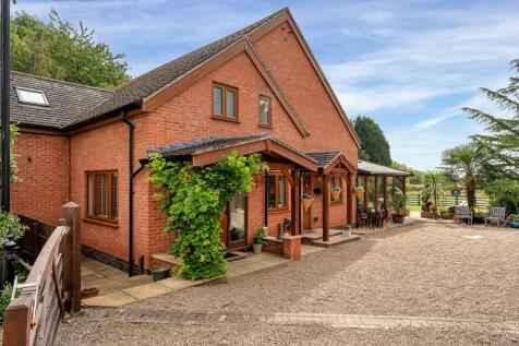 Swithland Lane, Leicester LE7 4 bed detached house for sale