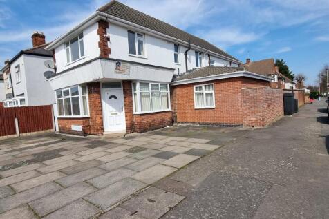 Sutton Avenue, Leicester, LE4 5 bed detached house for sale