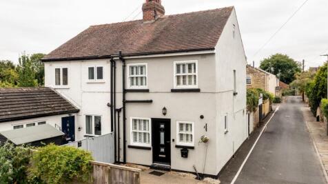 2 bedroom semi-detached house for sale