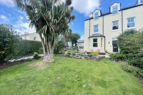 4 bedroom house for sale