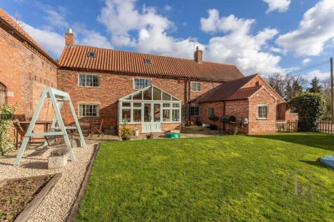 Carlton on Trent, Newark NG23 4 bed detached house for sale