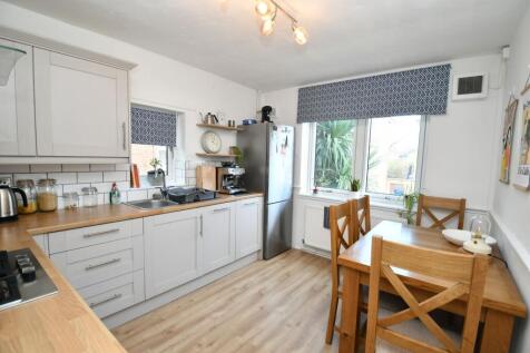 Ashfield Close, Salford, M6 2 bed flat for sale