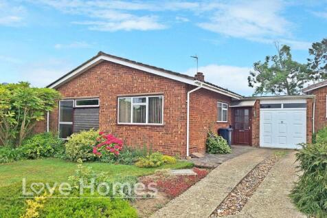 Church View Avenue, Shillington, SG5 3NL 3 bed bungalow for sale