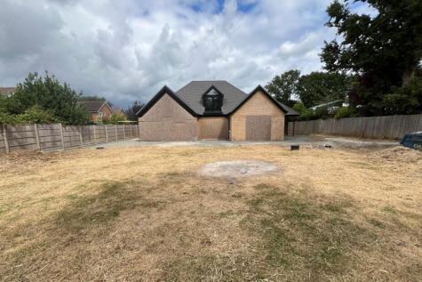 The Ridgeway, Cranleigh GU6 4 bed detached house for sale