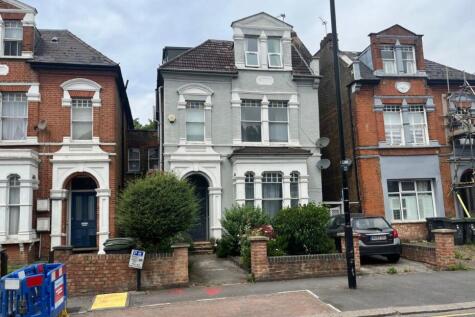 London N22 5 bed detached house for sale