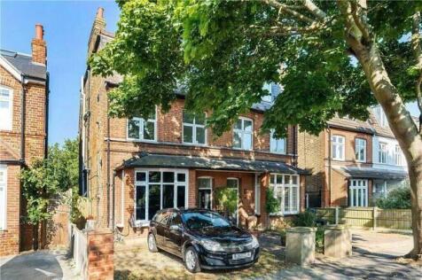 Cedars Road, Kingston upon Thames KT1 2 bed flat for sale