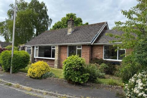 St. Anns Road, Stockport SK7 3 bed detached bungalow for sale