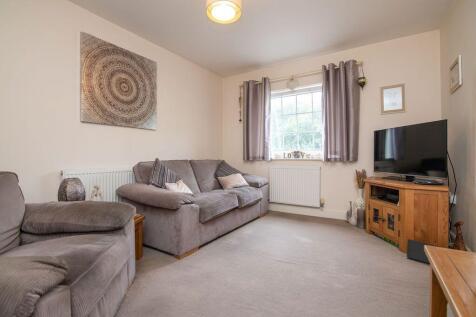 Mill Street, Kidderminster DY11 2 bed flat for sale