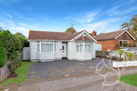 Victory Road, Colchester CO5 3 bed detached bungalow for sale