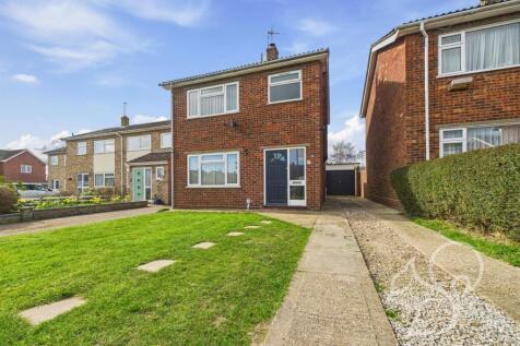 Reymead Close, West Mersea CO5 3 bed detached house for sale