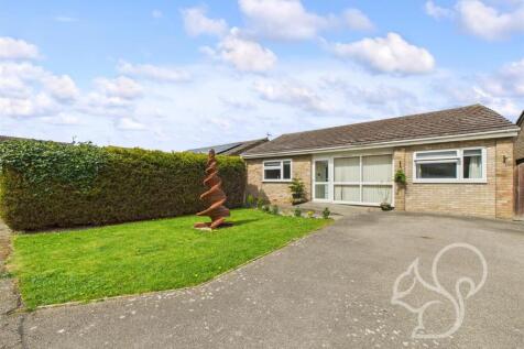 Garden Farm, West Mersea CO5 3 bed detached bungalow for sale
