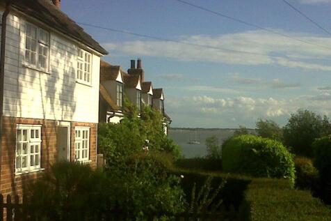 Coast Road, West Mersea CO5 2 bed cottage for sale