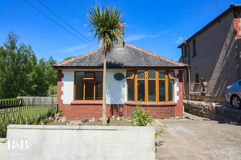 2 bedroom detached bungalow for sale