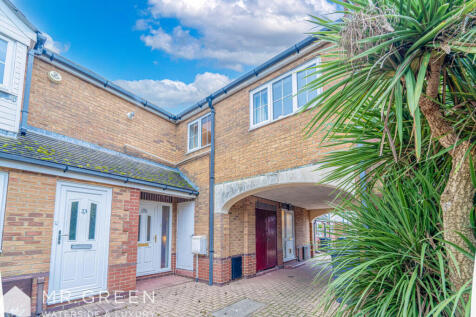 1 bedroom detached house for sale