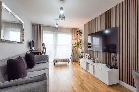 1 bedroom flat for sale