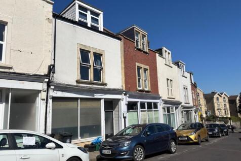 5 bedroom terraced house for sale