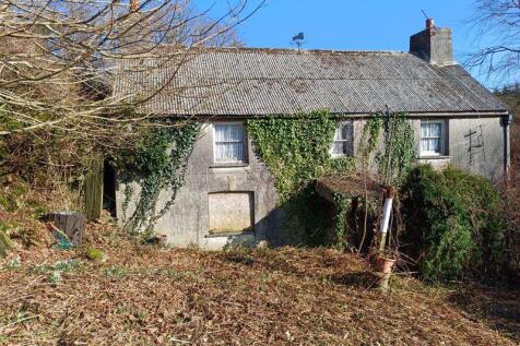 Camelford PL32 3 bed detached house for sale