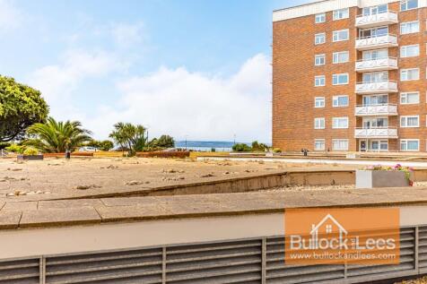 2 bedroom ground floor flat for sale