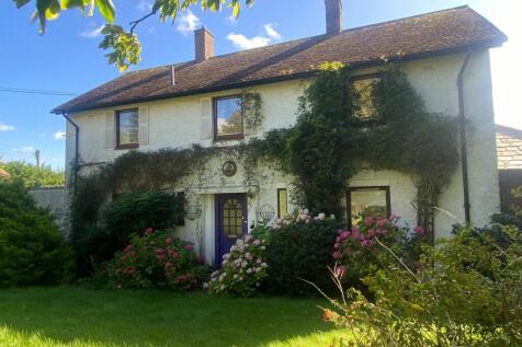 Duns Road, Berwick upon Tweed, TD15 1UB 4 bed detached house for sale