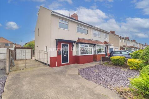 North Drive, Thornton Cleveleys FY5 4 bed semi