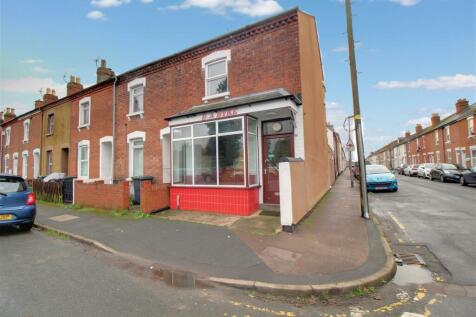 Sydenham Terrace, Gloucester 1 bed end of terrace house for sale