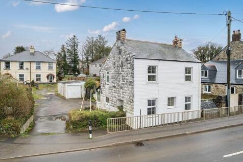 8 bedroom detached house for sale
