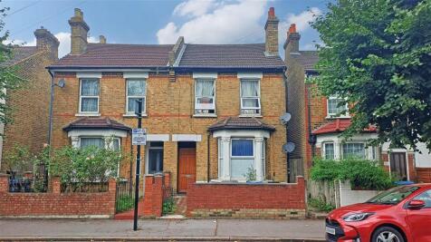 6 bedroom terraced house for sale