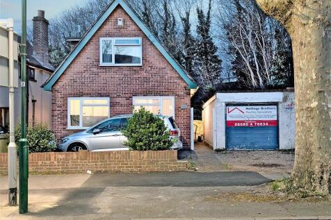 3 bedroom detached bungalow for sale
