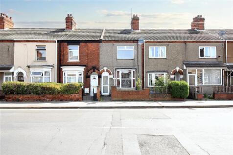 1 bedroom ground floor flat for sale